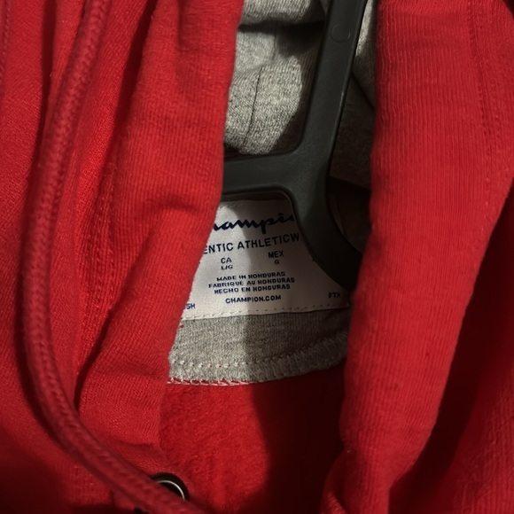 Champion hoodie send offer - Picture 4 of 4